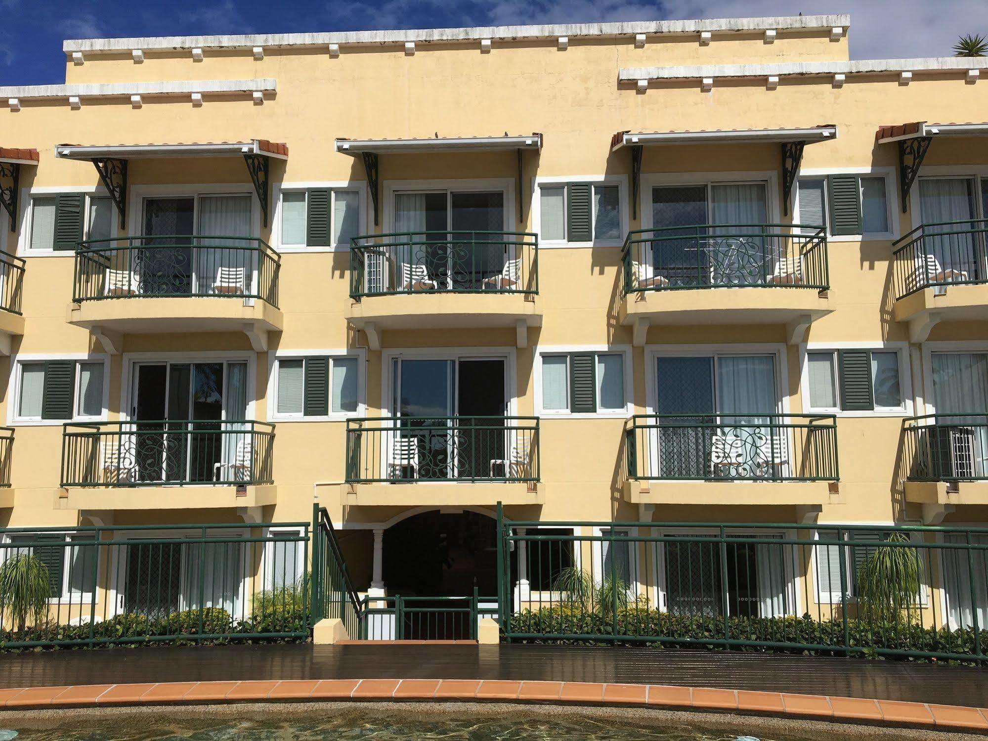 Il Palazzo Holiday Apartments Cairns Kültér fotó